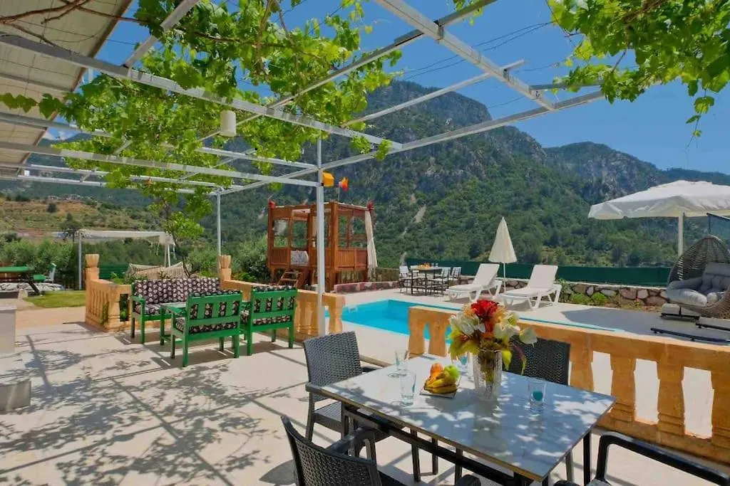 Villa Valley Deniz, Dag Manzarali Muestakil Villa Kozagaci 0*,  Turecko